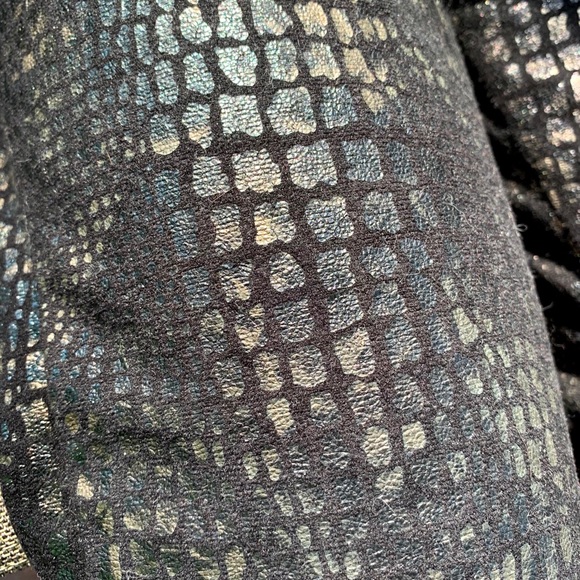 AMAZING vintage snakeskin print fit and flare pant - Picture 4 of 4